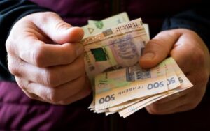 Тарифи з 1 червня: скільки заплатять запоріжці за світло та газ