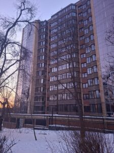 У Запоріжжі з аукціону продали трикімнатну квартиру боржника (ФОТО)