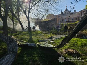 Разрушенные дома, рынок и храм: полиция показала последствия трагических терактов в Запорожской области (ФОТО)