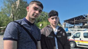 17-летний Саша вынес из-под обстрела как минимум шестерых раненых в Запорожье (ВИДЕО)