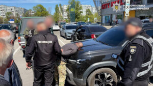 В Запорожье задержали командира батальона ВСУ за вымогательство «откатов» с боевых выплат (ФОТО)