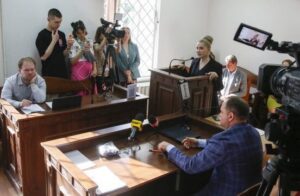 ВАКС разрешил Юлии Тимошенко выезжать за границу
