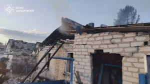 У Запоріжжі та передмісті через обстріли спалахнули шість пожеж: є загиблий і поранені (ФОТО)