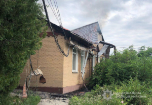 Евакуація цивільних та фіксація злочинів: як Запоріжжя оговтується після 950 ворожих ударів (ФОТО)