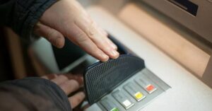 С 26 июня порядок пополнения карт изменится: украинцев предупредили о новых правилах