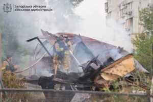 Появились фотографии последствий нападения Шахеда на АЗС в Запорожье