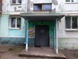 В Запорожье с аукциона за долги продали двухкомнатную квартиру: сколько заплатил покупатель (ФОТО)