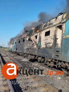 Ворожий дрон атакував пасажирський поїзд під Запоріжжям: поранена провідниця (ФОТО)