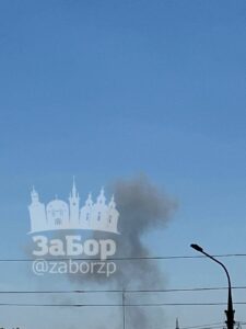 КАБи атакують Запоріжжя: над містом здіймається дим (ФОТО, ВІДЕО)