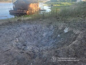Удари КАБами по Запоріжжю вранці 1 липня: є поранені (ФОТО)