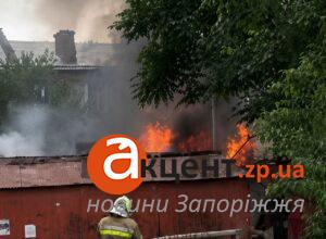 В Запорожье враг атаковал гаражный кооператив — социальные сети (ВИДЕО)